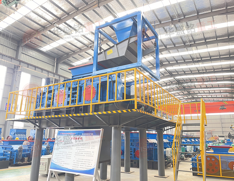 時產300噸雙輥制砂機怎么樣？石灰石制砂用什么設備？